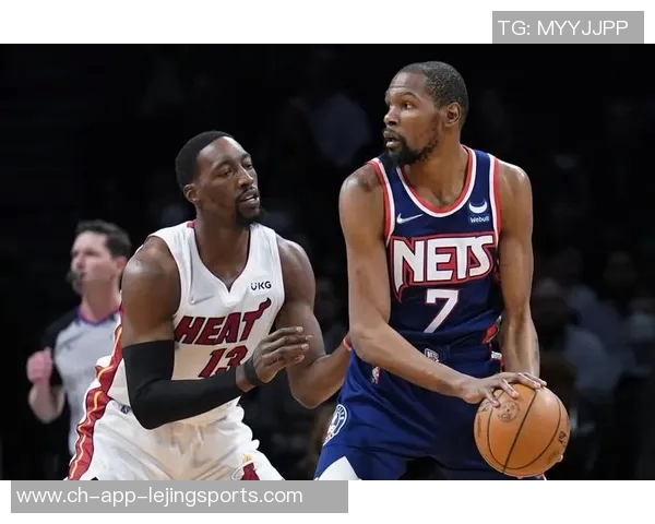 雄鹿对阵灰熊精彩赛事高清直播全程回放与分析